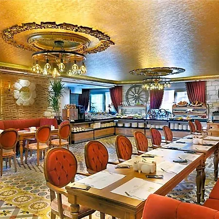Five Diamonds فندق *
